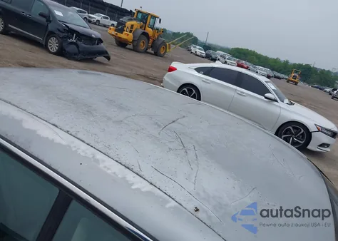 2002 Mitsubishi Diamante Es z USA, uszkodzony, nr VIN 6MMAP57P52T010062